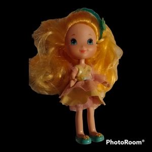 Strawberry shortcake lemon meringue doll